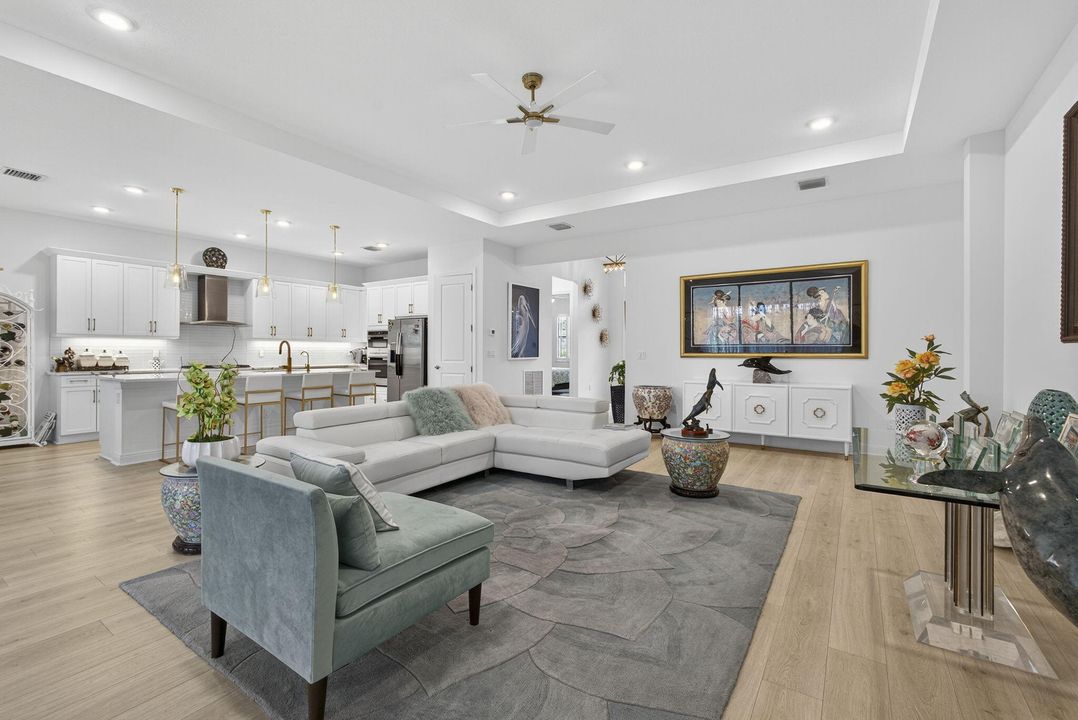 待售: $900,000 (3 贝兹, 3 浴室, 2543 平方英尺)