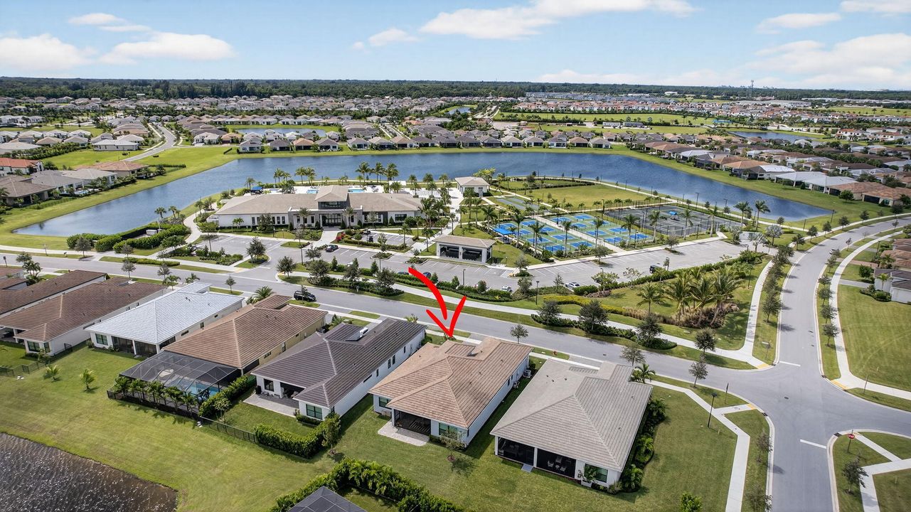 待售: $900,000 (3 贝兹, 3 浴室, 2543 平方英尺)