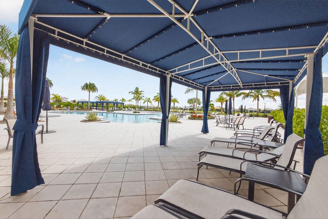 待售: $900,000 (3 贝兹, 3 浴室, 2543 平方英尺)