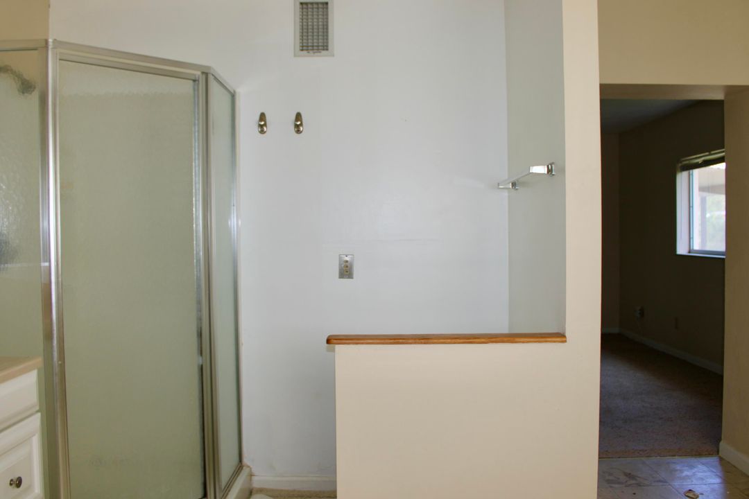 Active With Contract: $245,000 (2 beds, 2 baths, 1157 Square Feet)