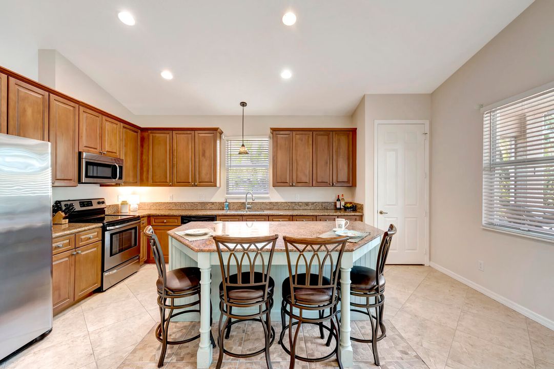 For Sale: $425,000 (3 beds, 2 baths, 2150 Square Feet)