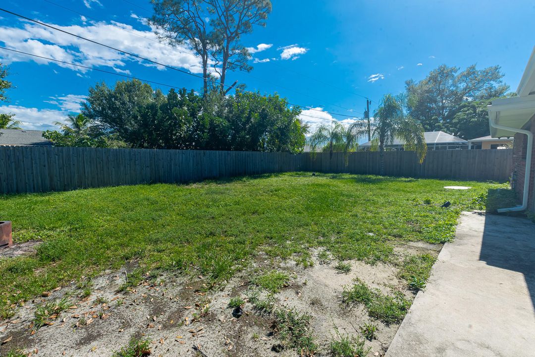 待售: $399,999 (3 贝兹, 2 浴室, 2058 平方英尺)