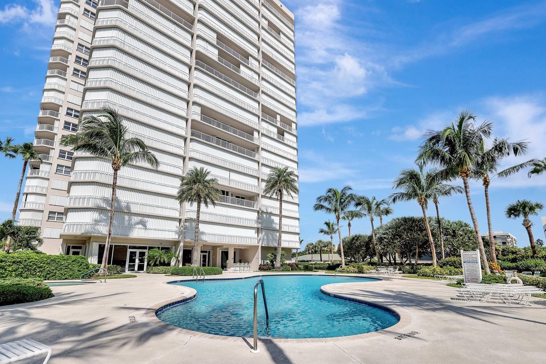 For Sale: $625,000 (3 beds, 2 baths, 1571 Square Feet)