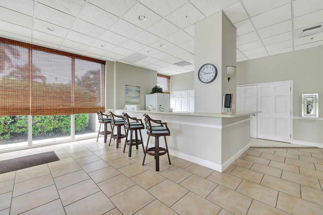 For Sale: $625,000 (3 beds, 2 baths, 1571 Square Feet)