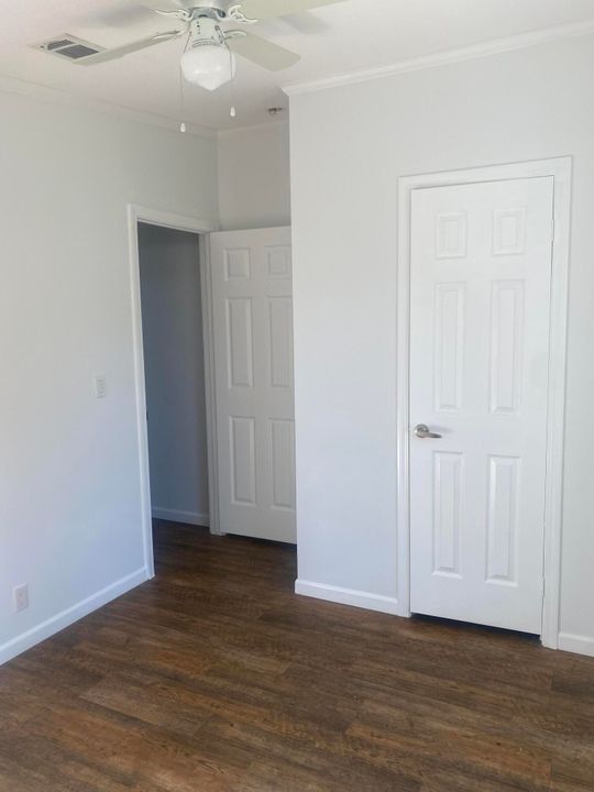 For Sale: $87,000 (2 beds, 2 baths, 1250 Square Feet)