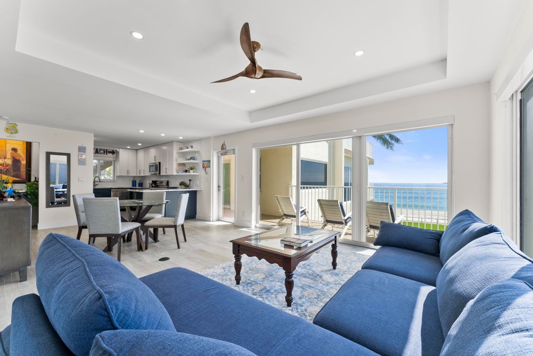 For Rent: $6,900 (2 beds, 2 baths, 1015 Square Feet)