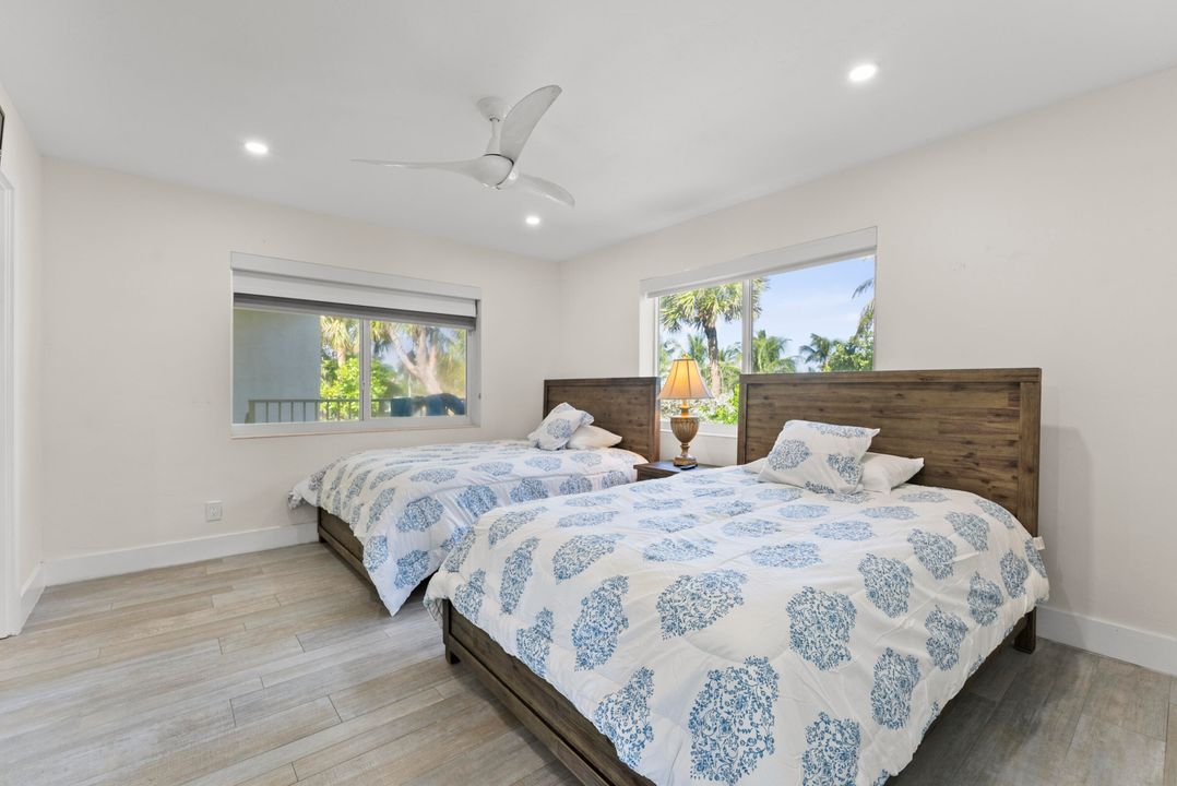 For Rent: $6,900 (2 beds, 2 baths, 1015 Square Feet)