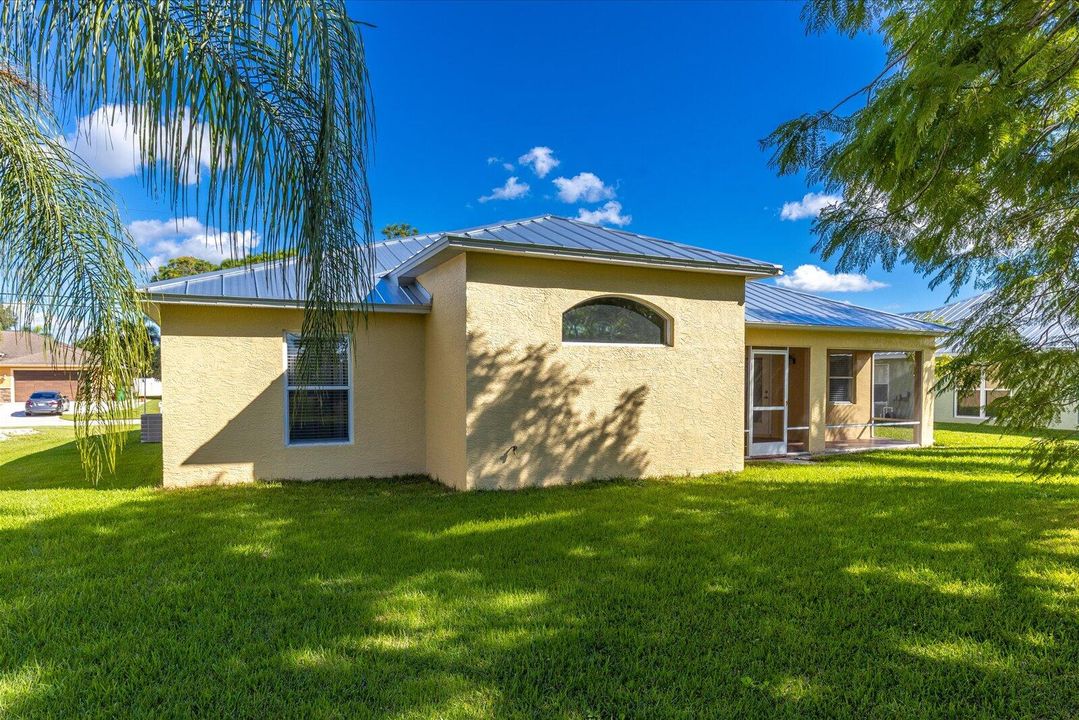 В аренду: $2,450 (3 спален, 2 ванн, 1577 Квадратных фут)