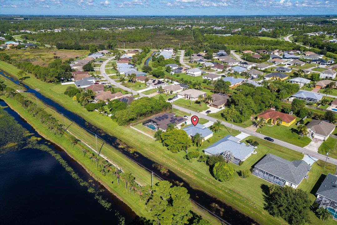 В аренду: $2,450 (3 спален, 2 ванн, 1577 Квадратных фут)