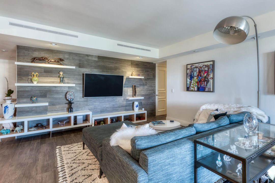 待售: $1,495,000 (2 贝兹, 2 浴室, 1830 平方英尺)