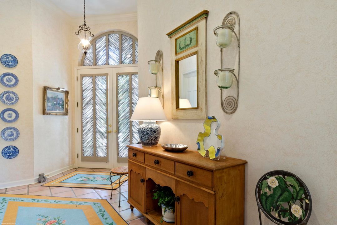 For Rent: $20,000 (3 beds, 3 baths, 2101 Square Feet)