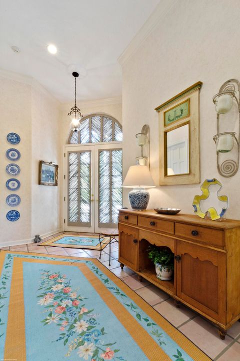 For Rent: $20,000 (3 beds, 3 baths, 2101 Square Feet)