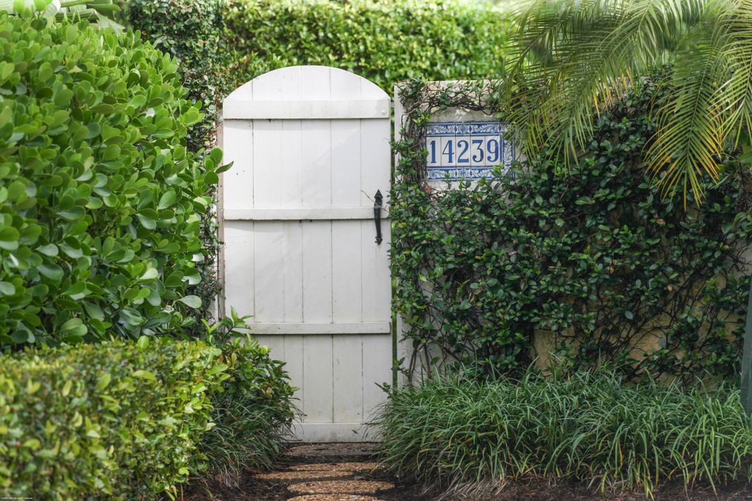 For Rent: $20,000 (3 beds, 3 baths, 2101 Square Feet)