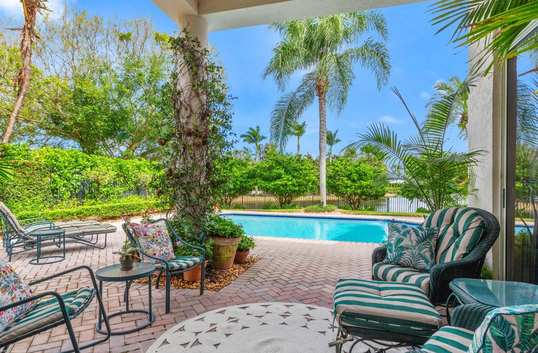 For Rent: $20,000 (3 beds, 3 baths, 2101 Square Feet)