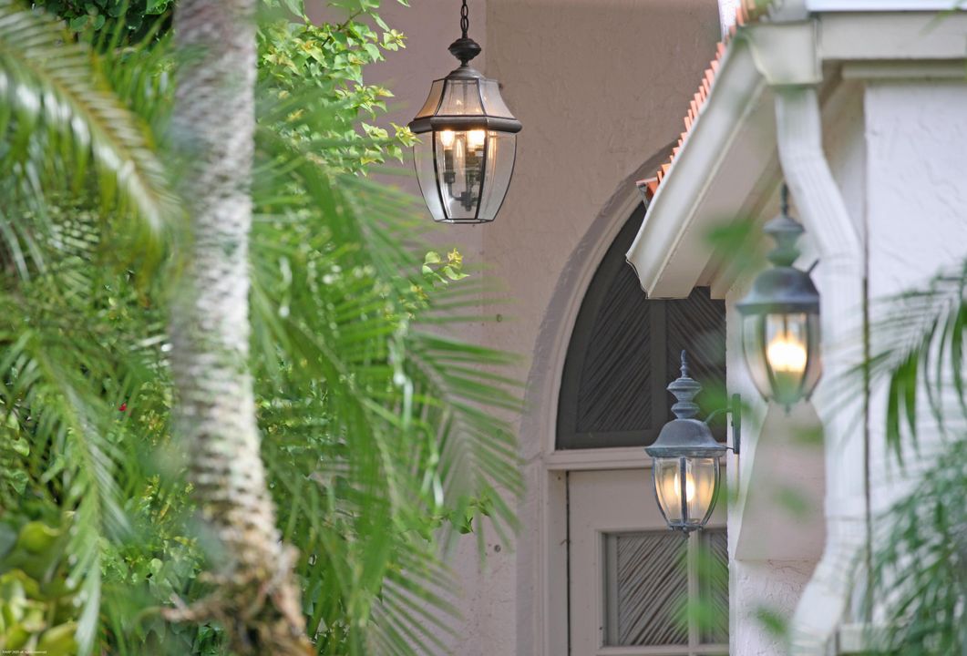 For Rent: $20,000 (3 beds, 3 baths, 2101 Square Feet)