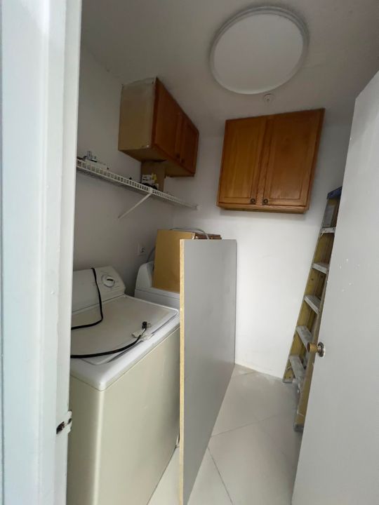 待售: $185,000 (2 贝兹, 1 浴室, 758 平方英尺)