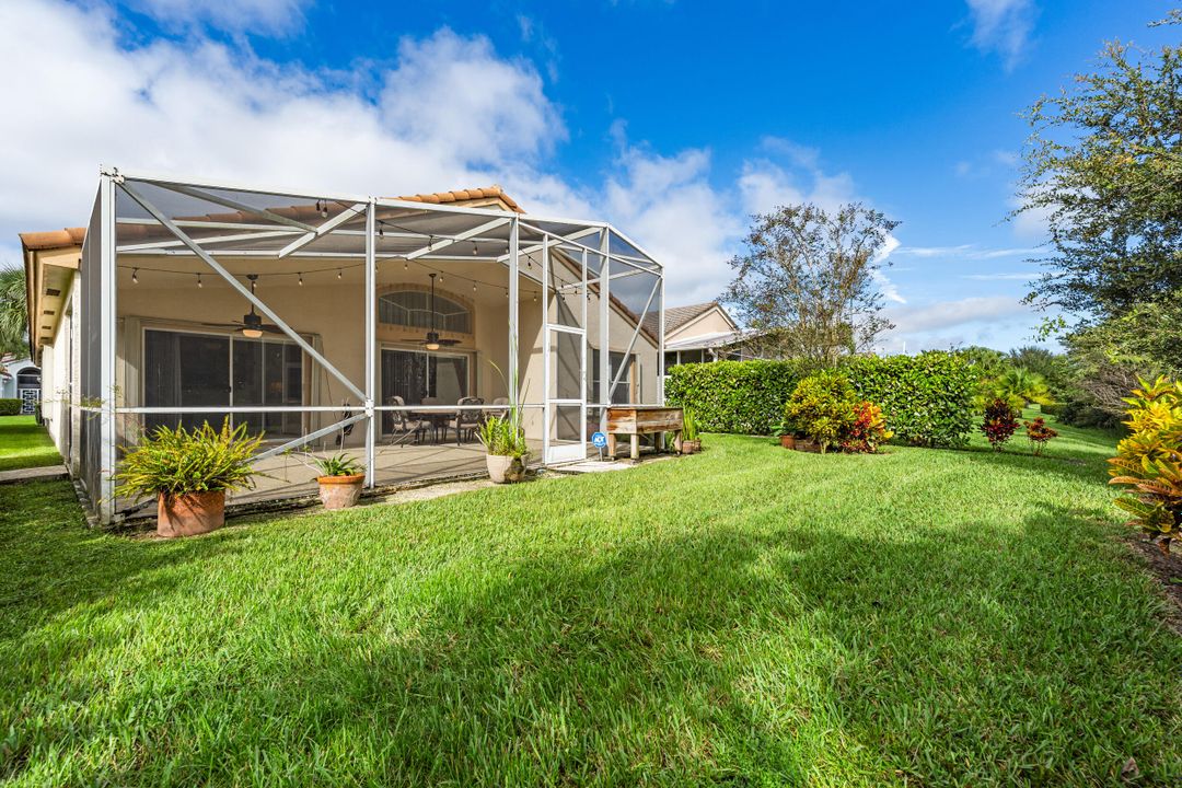 For Sale: $535,000 (3 beds, 2 baths, 2026 Square Feet)