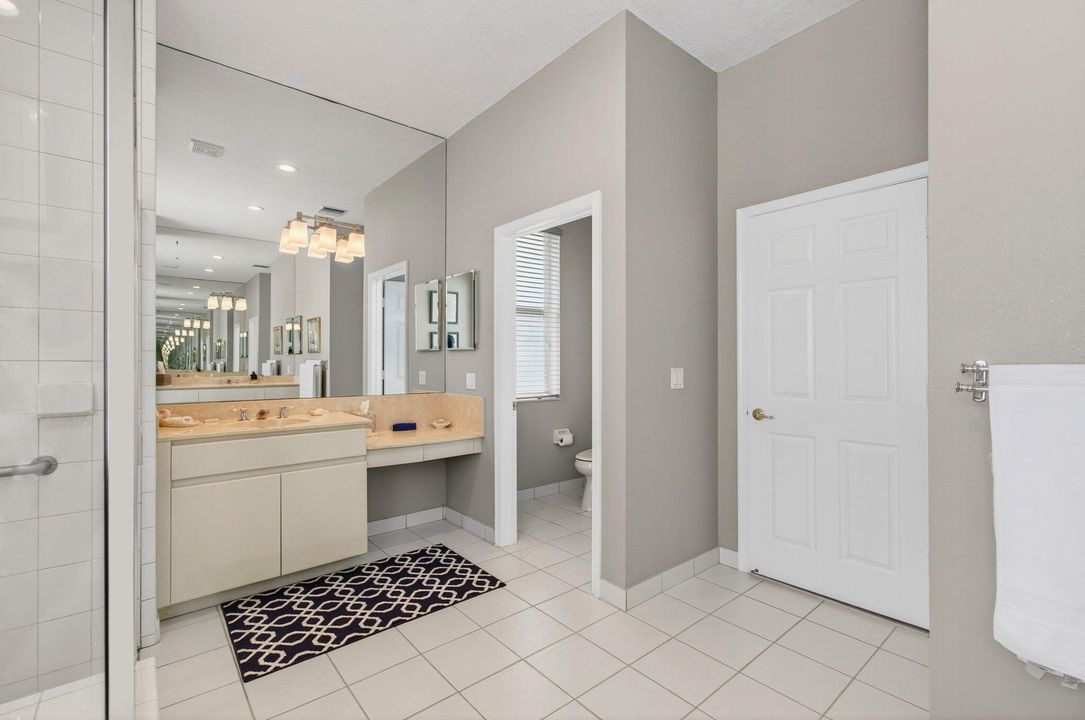 Activo con contrato: $1,249,900 (3 camas, 3 baños, 2912 Pies cuadrados)