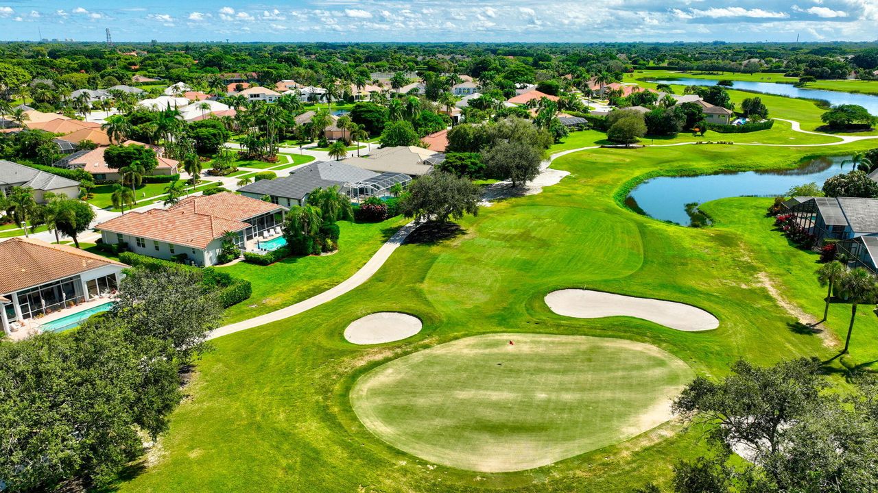 Activo con contrato: $1,249,900 (3 camas, 3 baños, 2912 Pies cuadrados)