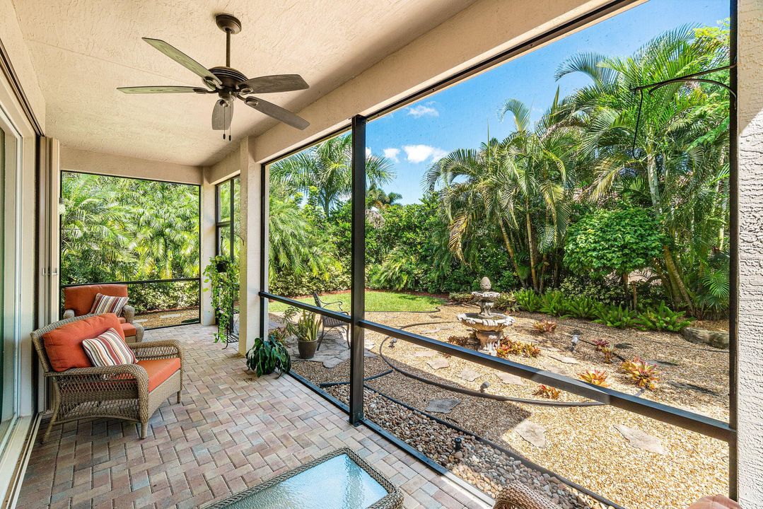 合同活跃: $575,000 (3 贝兹, 2 浴室, 2210 平方英尺)