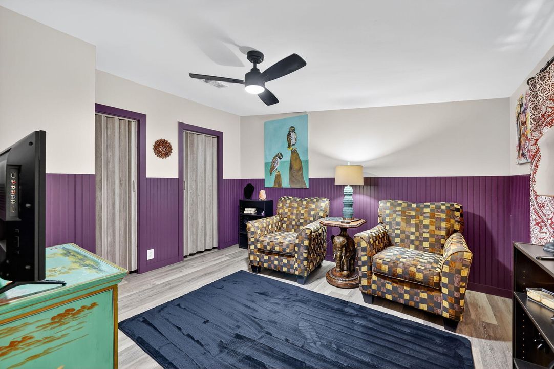 For Sale: $159,000 (2 beds, 2 baths, 1120 Square Feet)