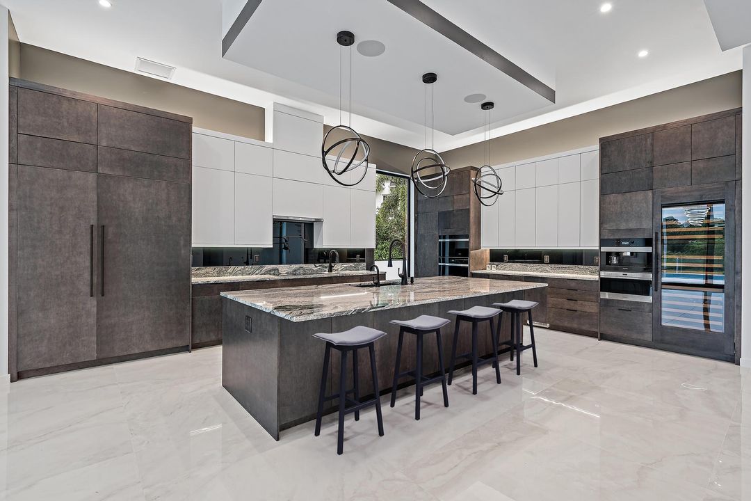 На продажу: $7,775,000 (4 спален, 4 ванн, 4753 Квадратных фут)