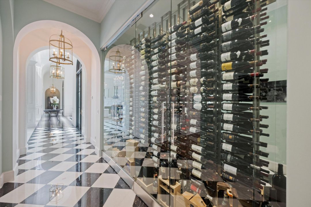 For Sale: $11,500,000 (5 beds, 6 baths, 7856 Square Feet)