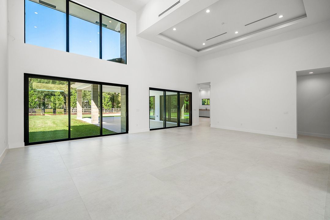 For Sale: $4,260,000 (5 beds, 6 baths, 4823 Square Feet)