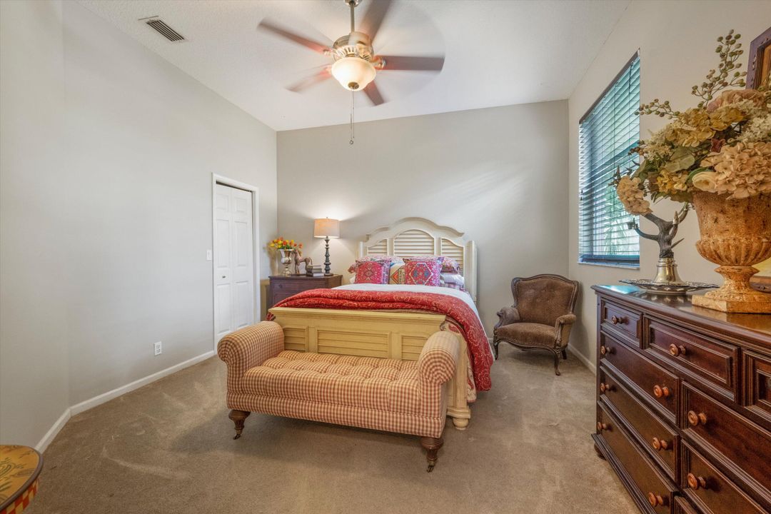 Activo con contrato: $1,097,000 (5 camas, 3 baños, 3234 Pies cuadrados)