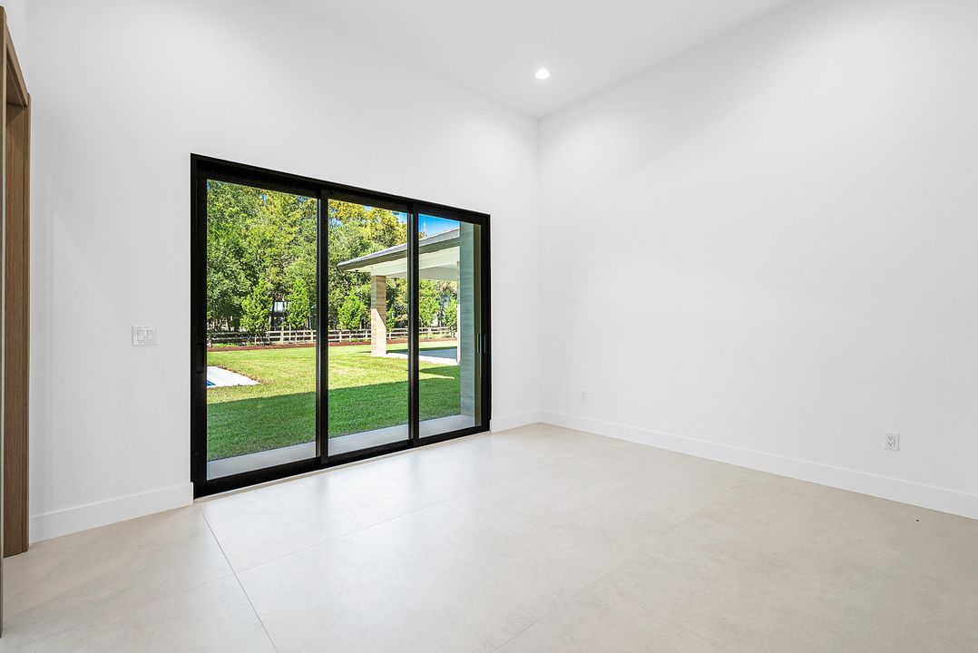 For Sale: $4,260,000 (5 beds, 6 baths, 4823 Square Feet)