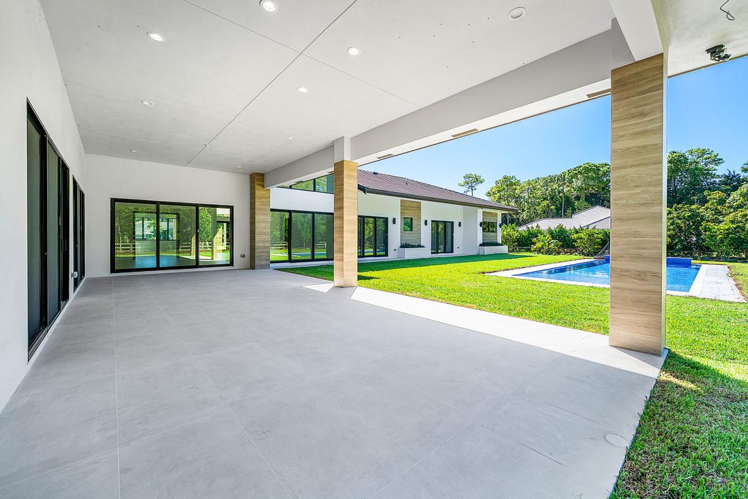 For Sale: $4,260,000 (5 beds, 6 baths, 4823 Square Feet)