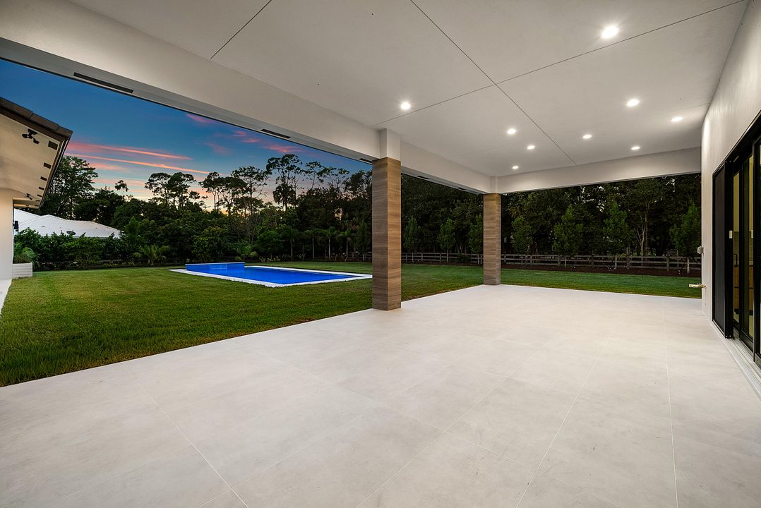 For Sale: $4,260,000 (5 beds, 6 baths, 4823 Square Feet)