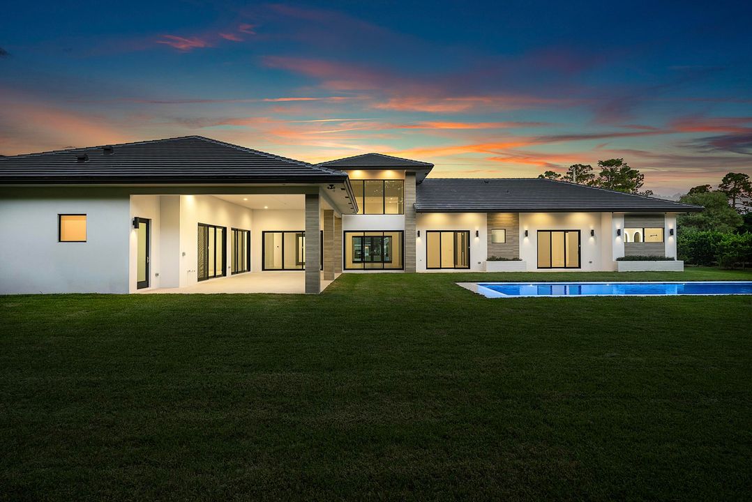 For Sale: $4,260,000 (5 beds, 6 baths, 4823 Square Feet)