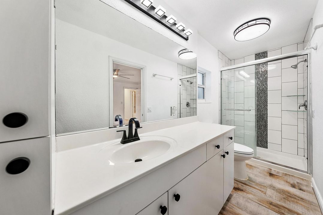 For Sale: $799,000 (3 beds, 2 baths, 1632 Square Feet)