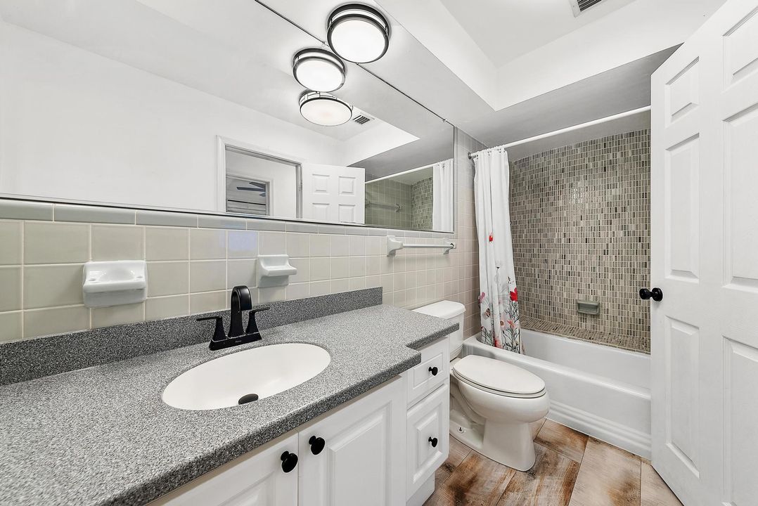 For Sale: $799,000 (3 beds, 2 baths, 1632 Square Feet)