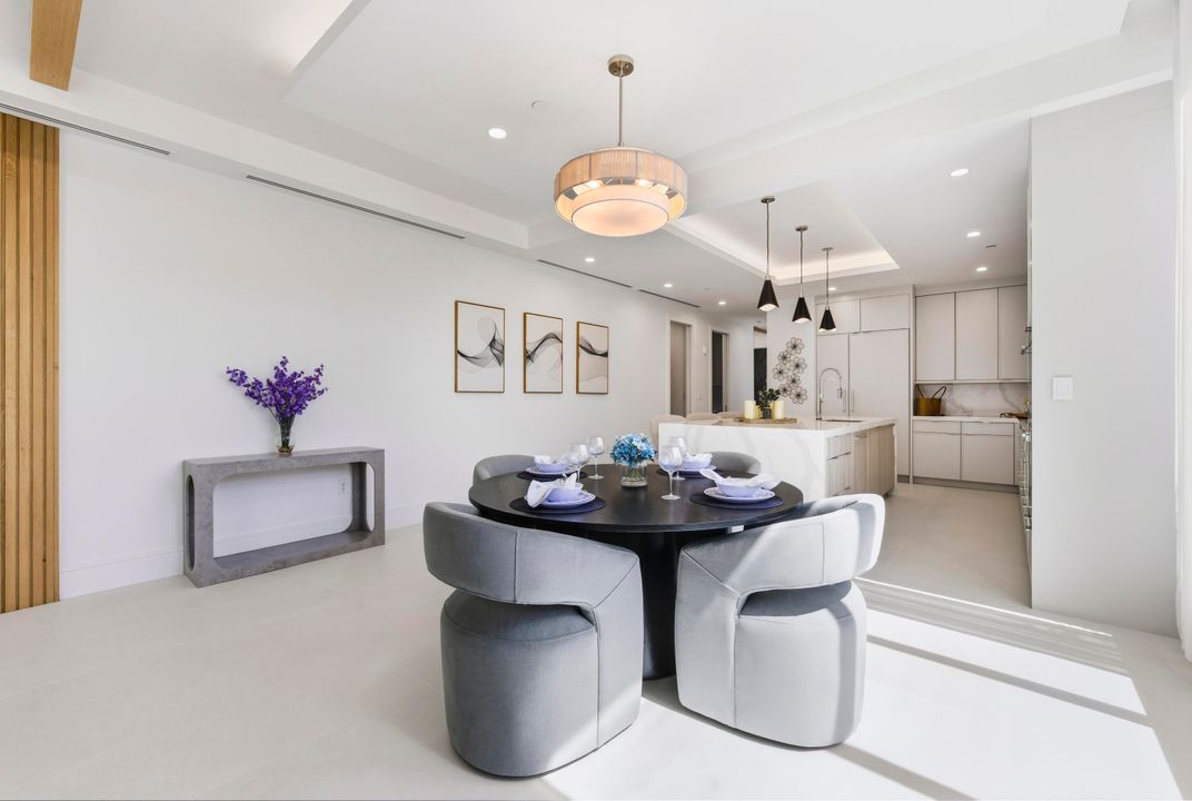 For Sale: $3,395,000 (3 beds, 3 baths, 2698 Square Feet)