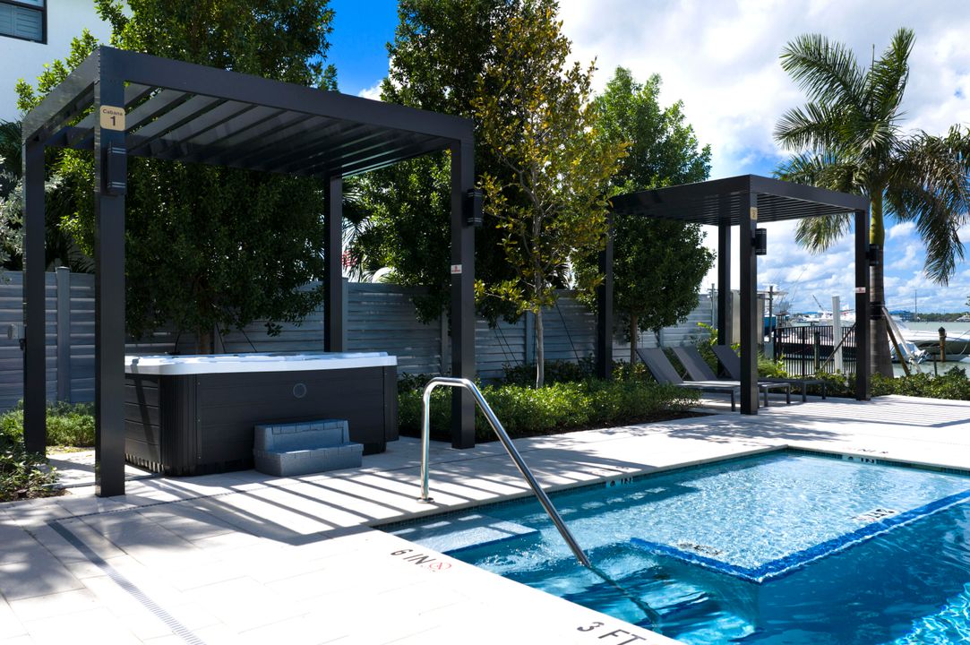 For Sale: $3,395,000 (3 beds, 3 baths, 2698 Square Feet)