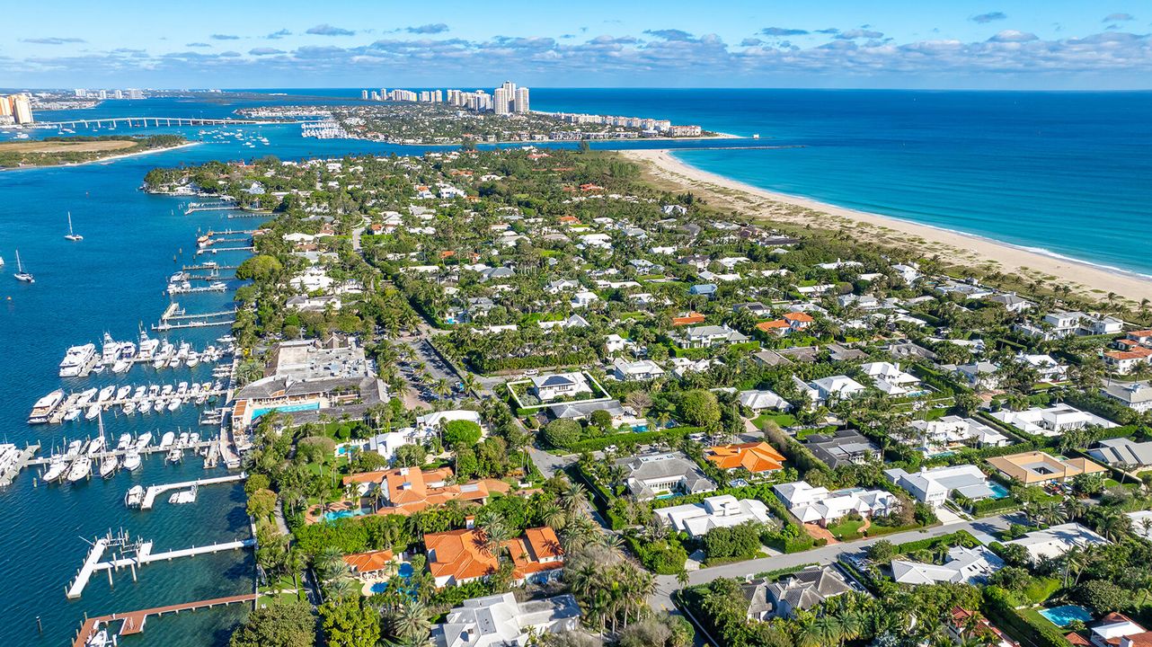 Activo con contrato: $8,900,000 (4 camas, 3 baños, 3470 Pies cuadrados)