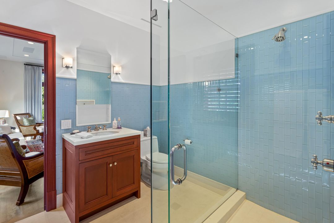 Activo con contrato: $8,900,000 (4 camas, 3 baños, 3470 Pies cuadrados)