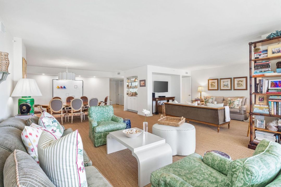 待售: $1,750,000 (3 贝兹, 2 浴室, 2230 平方英尺)