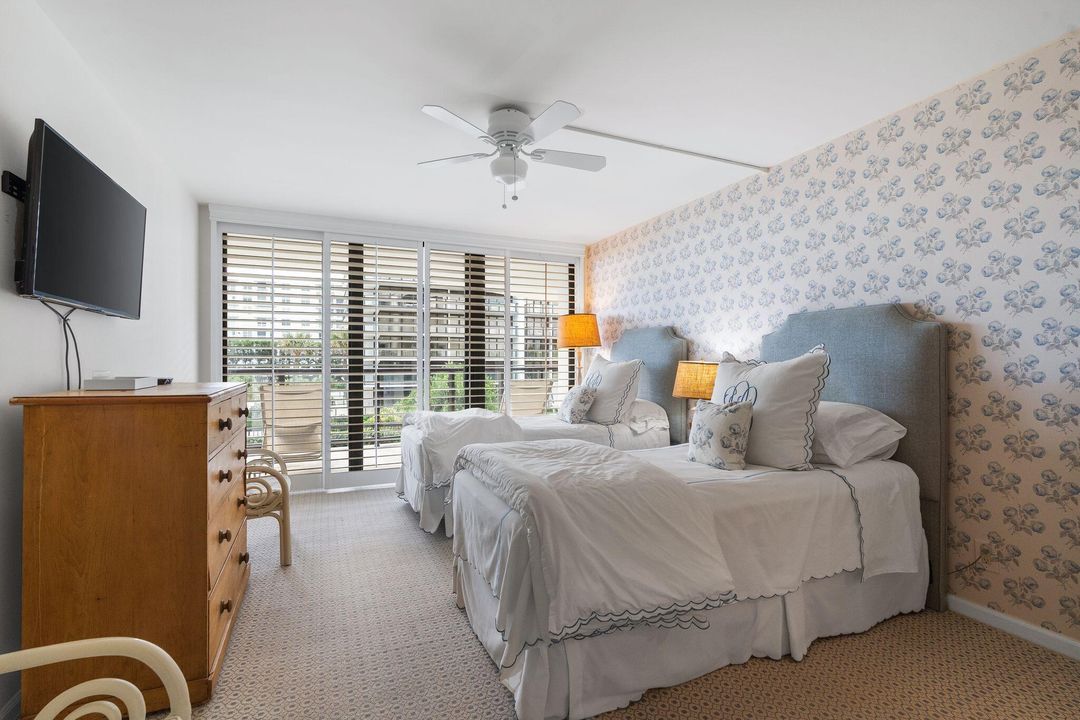 待售: $1,750,000 (3 贝兹, 2 浴室, 2230 平方英尺)