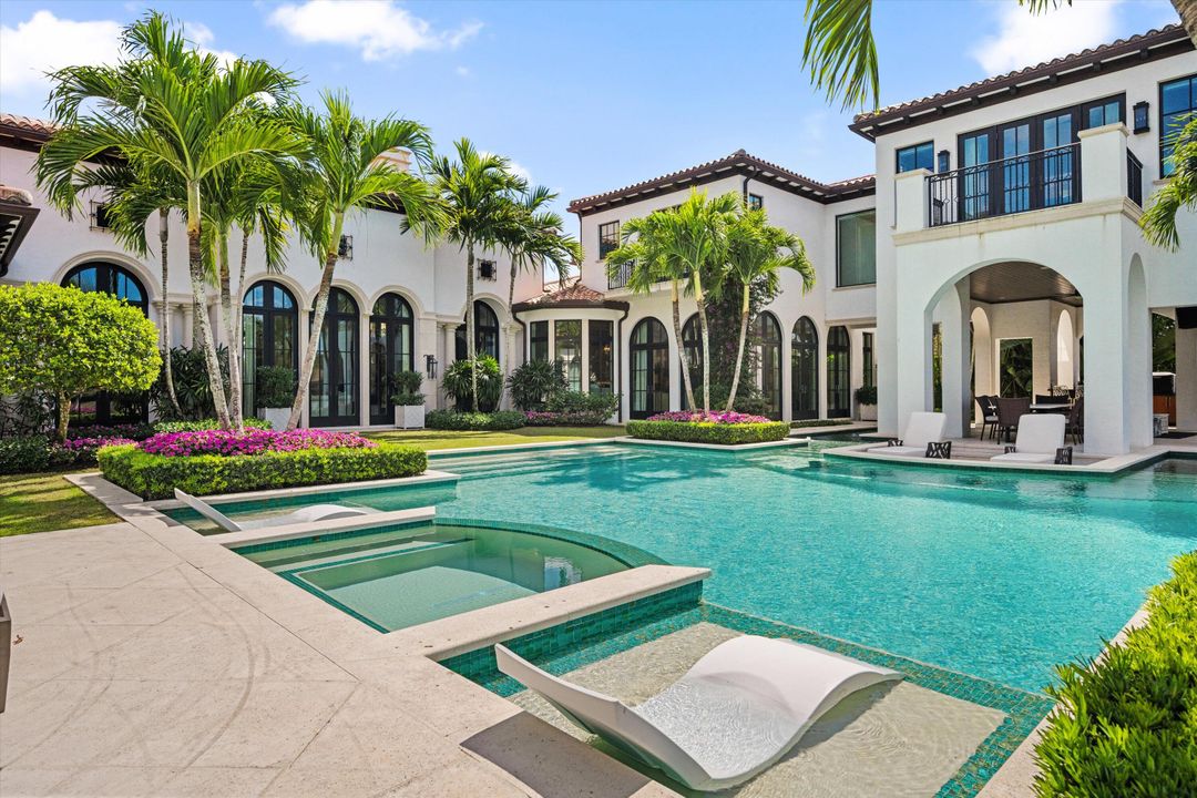 For Sale: $11,500,000 (5 beds, 6 baths, 7856 Square Feet)