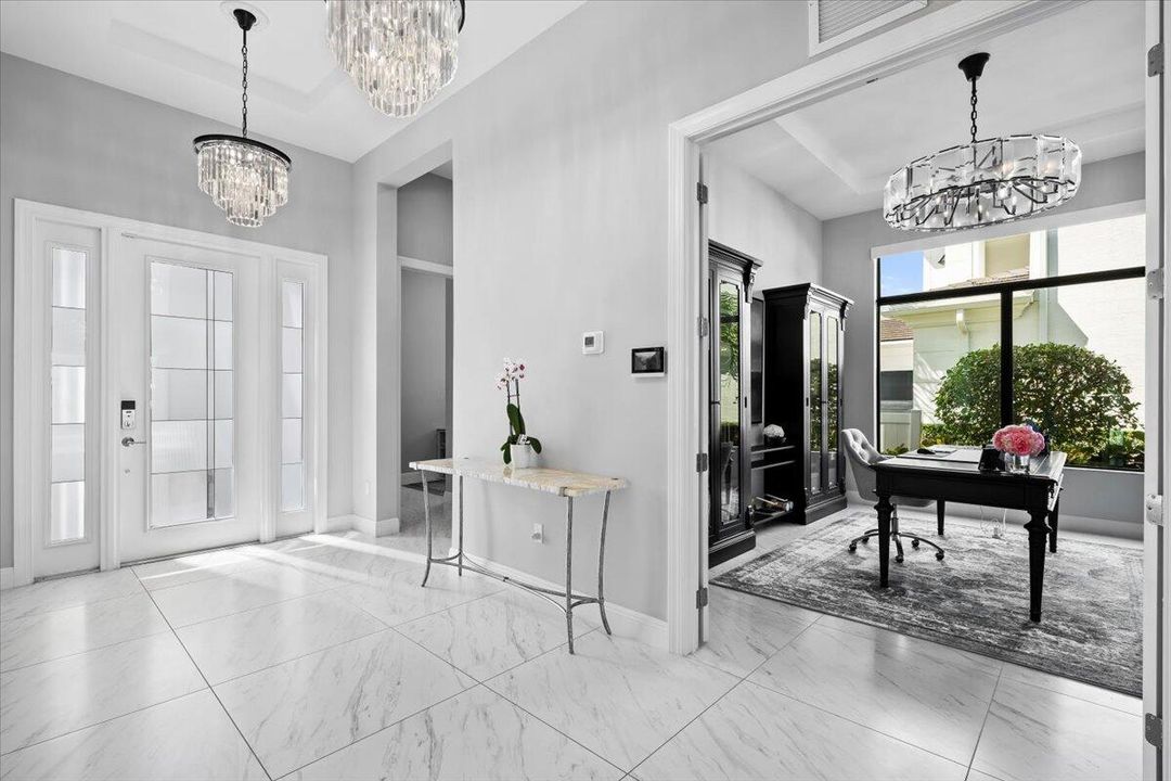 For Sale: $2,299,000 (3 beds, 3 baths, 3678 Square Feet)