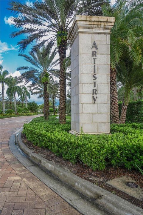 For Sale: $2,299,000 (3 beds, 3 baths, 3678 Square Feet)