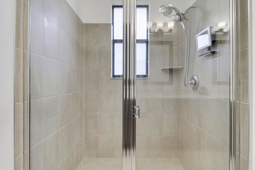 For Sale: $598,000 (4 beds, 2 baths, 2110 Square Feet)