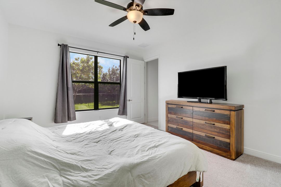 For Sale: $598,000 (4 beds, 2 baths, 2110 Square Feet)