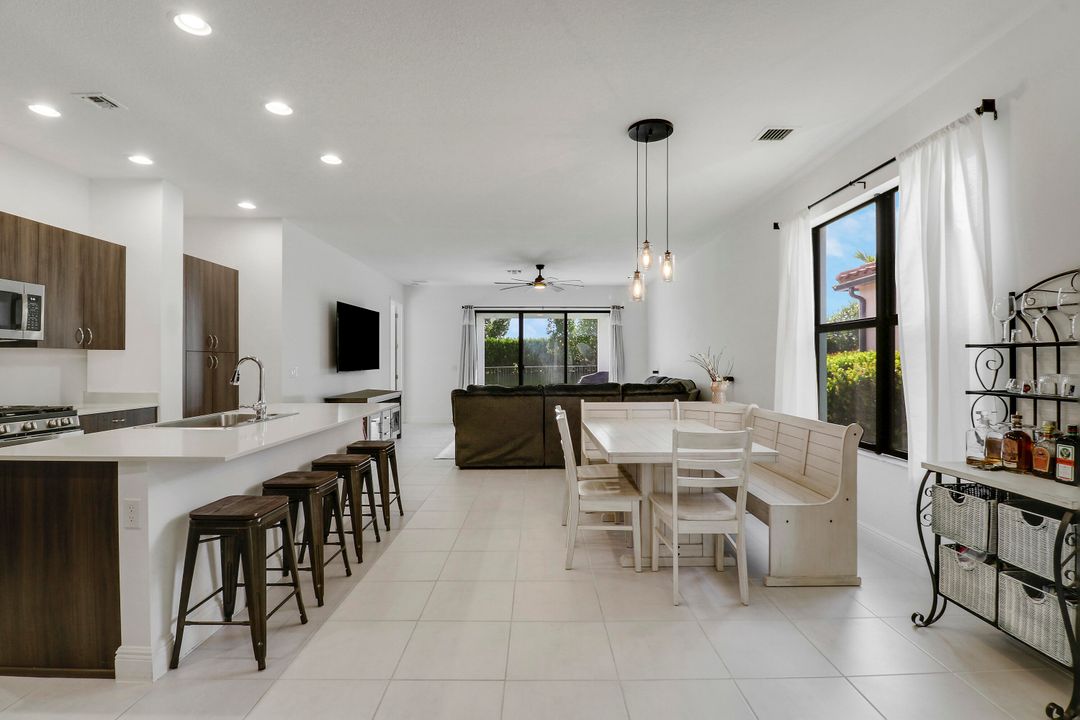 For Sale: $598,000 (4 beds, 2 baths, 2110 Square Feet)