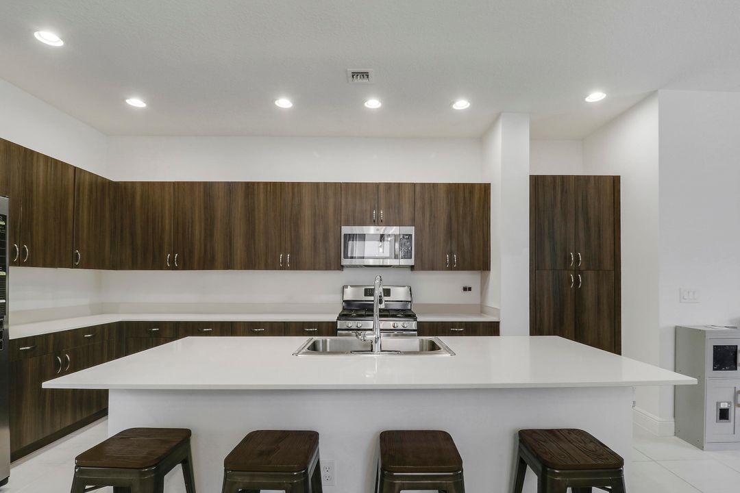 For Sale: $598,000 (4 beds, 2 baths, 2110 Square Feet)