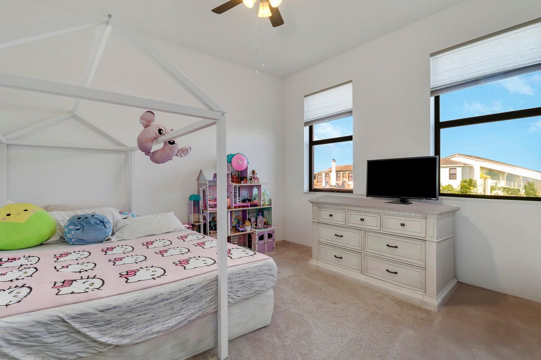 For Sale: $598,000 (4 beds, 2 baths, 2110 Square Feet)