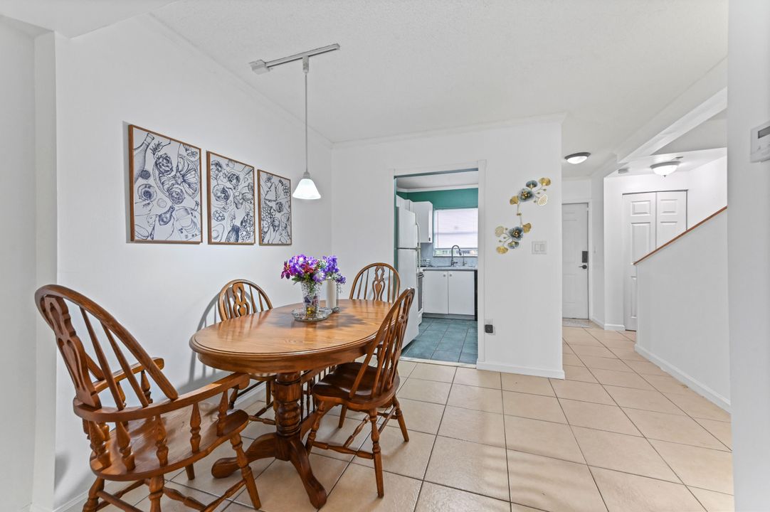 En Venta: $199,000 (2 camas, 1 baños, 1000 Pies cuadrados)